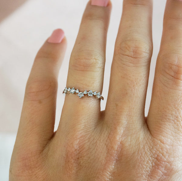 Round Brilliant Cut Diamond Claw Set Wedding Ring