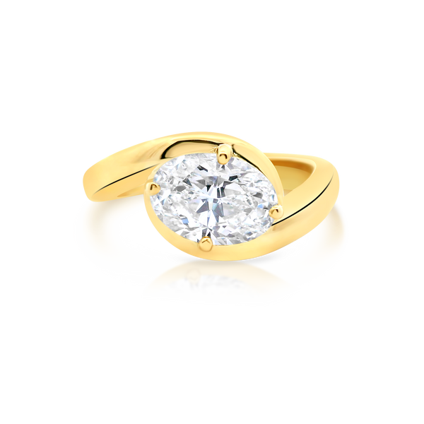 18ct Yellow Gold Oval Diamond Ring