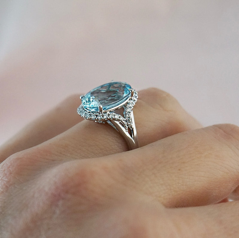 Oval Aquamarine and Diamond Ring