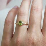 18ct Yellow Gold Peridot & Diamond Ring