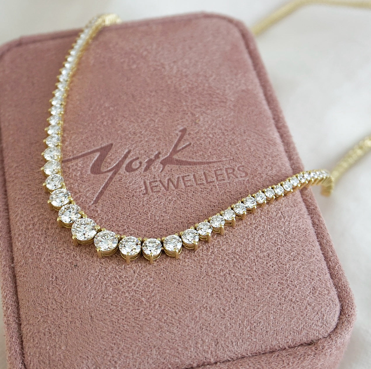 Artelia Graduating Tennis Necklace main image 0