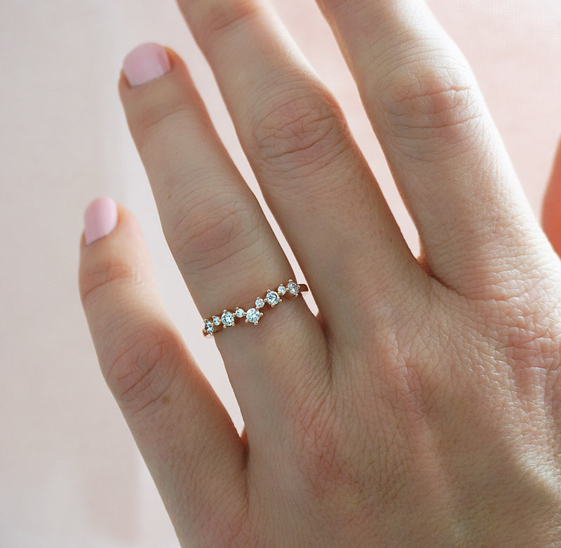 Round Brilliant Cut Diamond Claw Set Wedding Ring