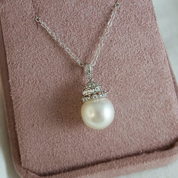 South Sea Pearl & Diamond Pendant