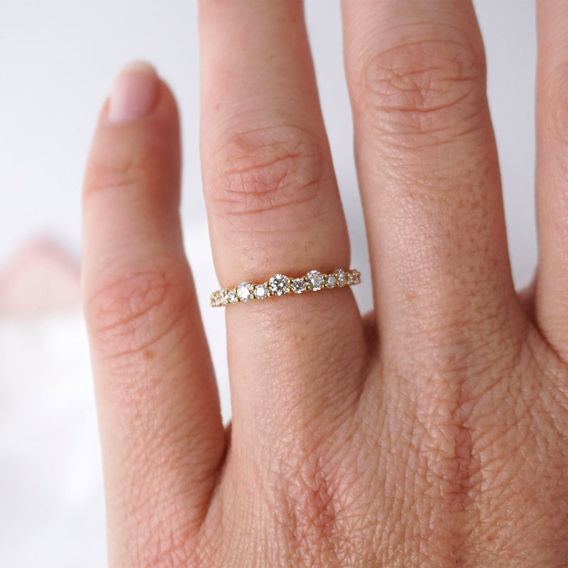 Round Brilliant Cut Diamond Wedding Ring