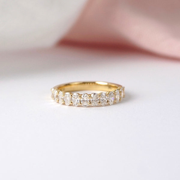 Oval Shape Natural Diamond Wedding Ring