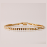 18ct Yellow Gold Tennis Bracelet with Round Brilliant Cut Diamonds